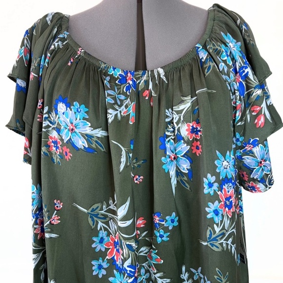 Plus Size Peasant Top Floral On / Off Shoulder Blue orange green Size: 2X 20W - Picture 7 of 14